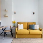 Florit Flats - The Joaquin Sorolla Apartments With Bicycles