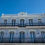 Jorda Arena Apartments