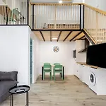 Marie Curie Flats, Lovely Duplex 2
