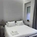 Centric Loft Near Arts & Science