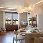 Singularstays Atico Reina Catalina