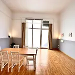 Benimaclet Industrial Apartaments