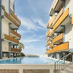Fantastic Beach Apartment Near Valencia