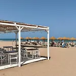 Valencia Beachfront Home 23