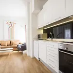 Dreams Rental Plaza Redonda