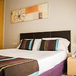 Apartamentos Plaza Picasso