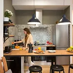Singularstays Marina