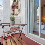 Apartup Rojas Market