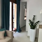 Apartamento Joseph , luminoso, bonito y muy céntrico