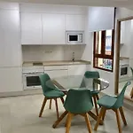Apartamento Joseph , Luminoso, Bonito Y Muy Centrico