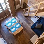 Apartamento en casa historica en la playa