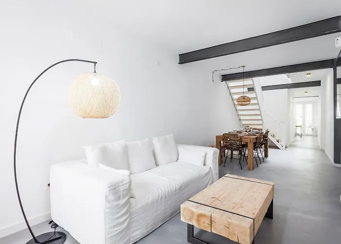 Three Floor House With Terrace