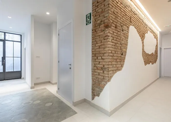 Room Close To City Centre