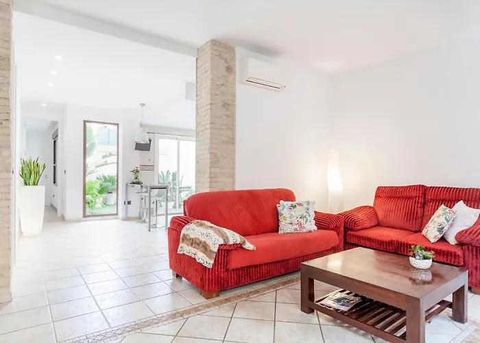 Casa Espectacular De Diseño Con Jardin Interior