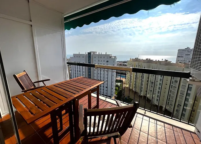 Elegante Alojamiento Con Piscina Y Terraza