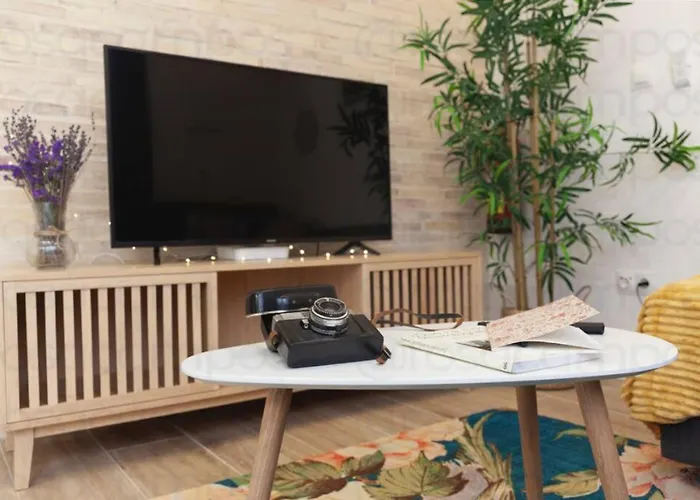 Rb - Urban Loft Retreat, Comfort & Good Location