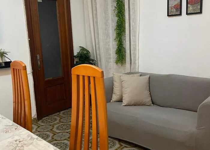 Valencia Well Located Shared Apartment