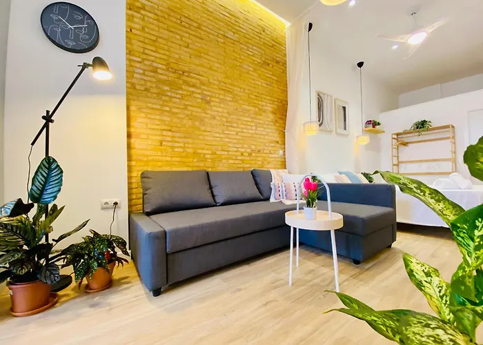 Apartamento En Cabanyal A: Encanto Y Diseno Junto A La Playa