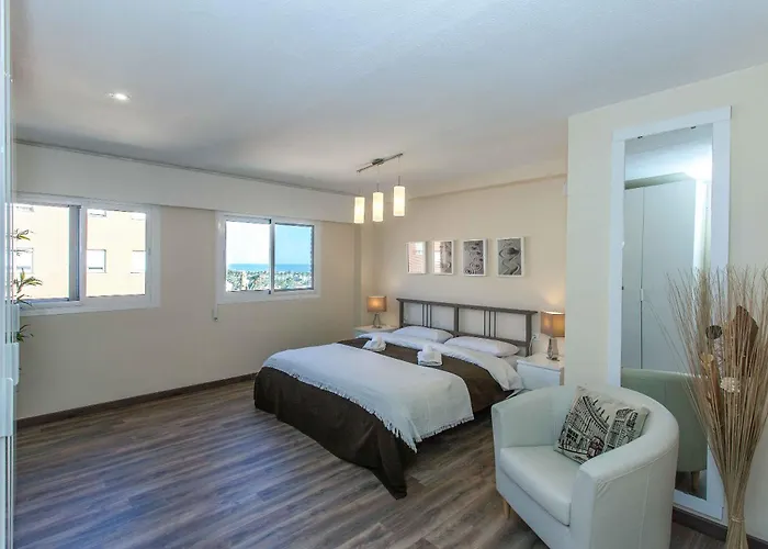 Apartment Malvarrosa Beach Cavite