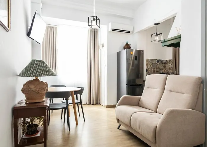 Live In Chianti Apartaments By Concept Flats