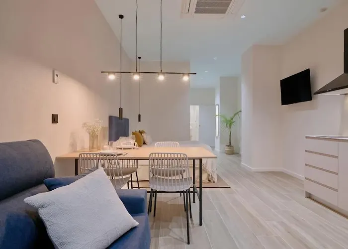Romantic Apartment N6 Oceanografico By Virkin Suites