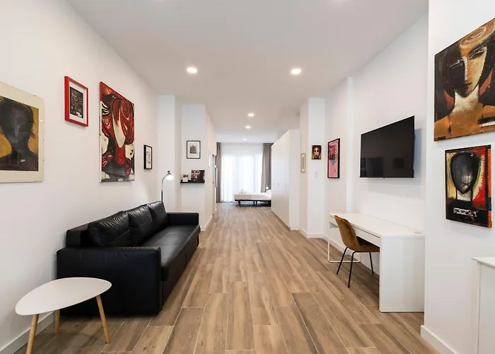 La Casa De La Pintora By Concept Flats
