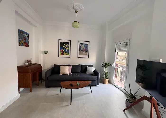 Romantic Apartment In The Heart Of Cabanyal