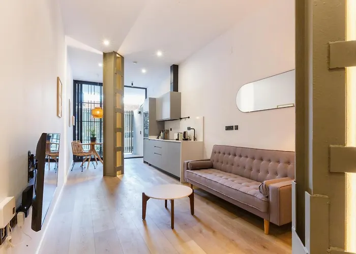 Mestalla Flats By Nomad Host