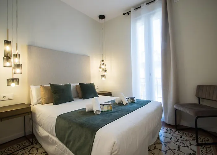 Jorda Arena Apartments
