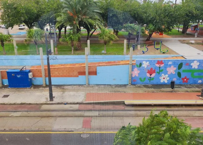 Close To The Sea Large 170 M2 Apartmentbikes
