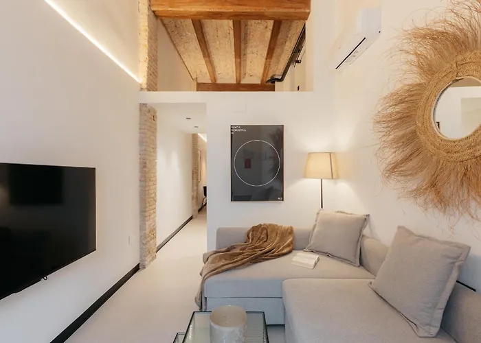 Lovely Exclusivity In Valencia Center