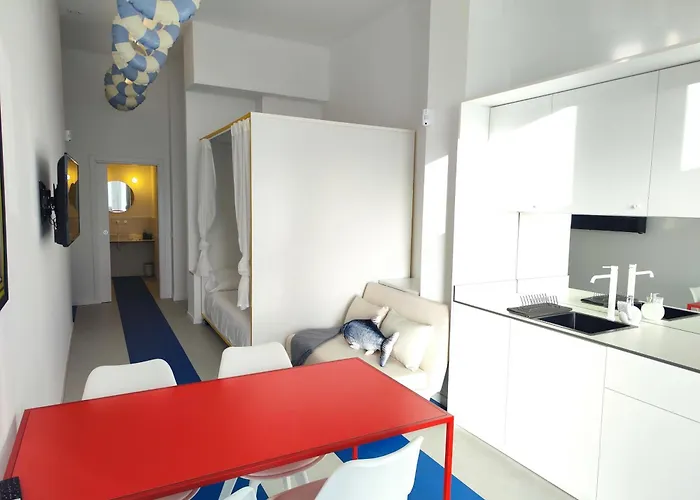 Carisan1 6 Min To Beach Modern Bright