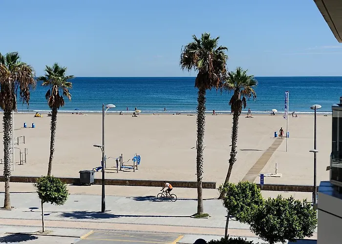 Valencia Beach Apartments