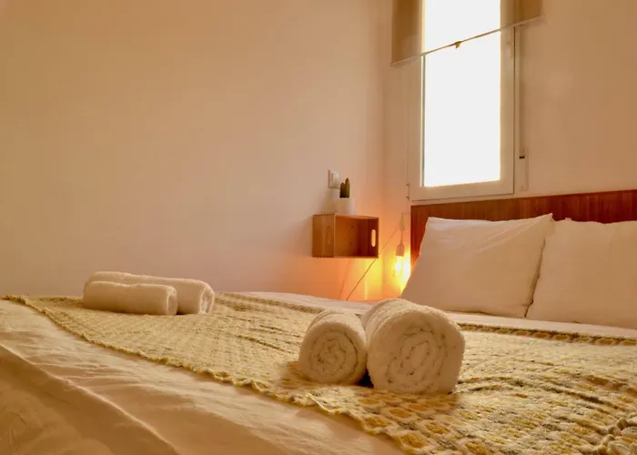 Hola Valencia - Holiday Apartments