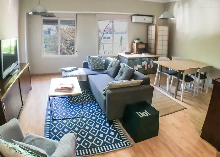 Koa Centric, Comfy In Ruzafa