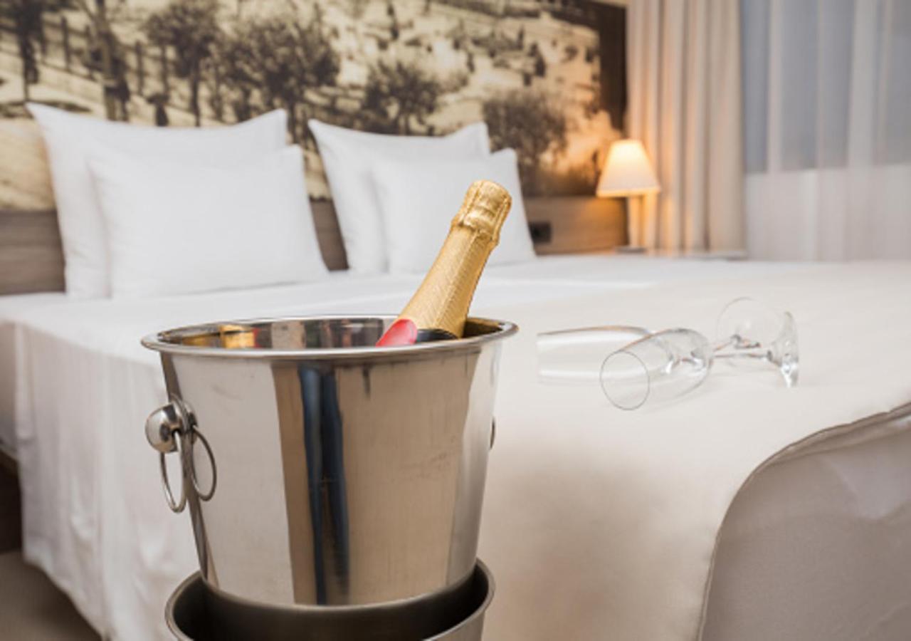 Suits - Adults Only Check In Desde 14 00h 2* Valencia