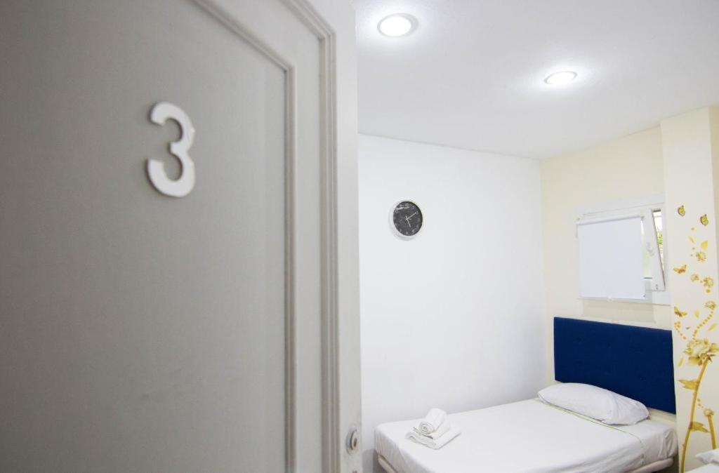 - El Magnanimo Bed & Breakfast *