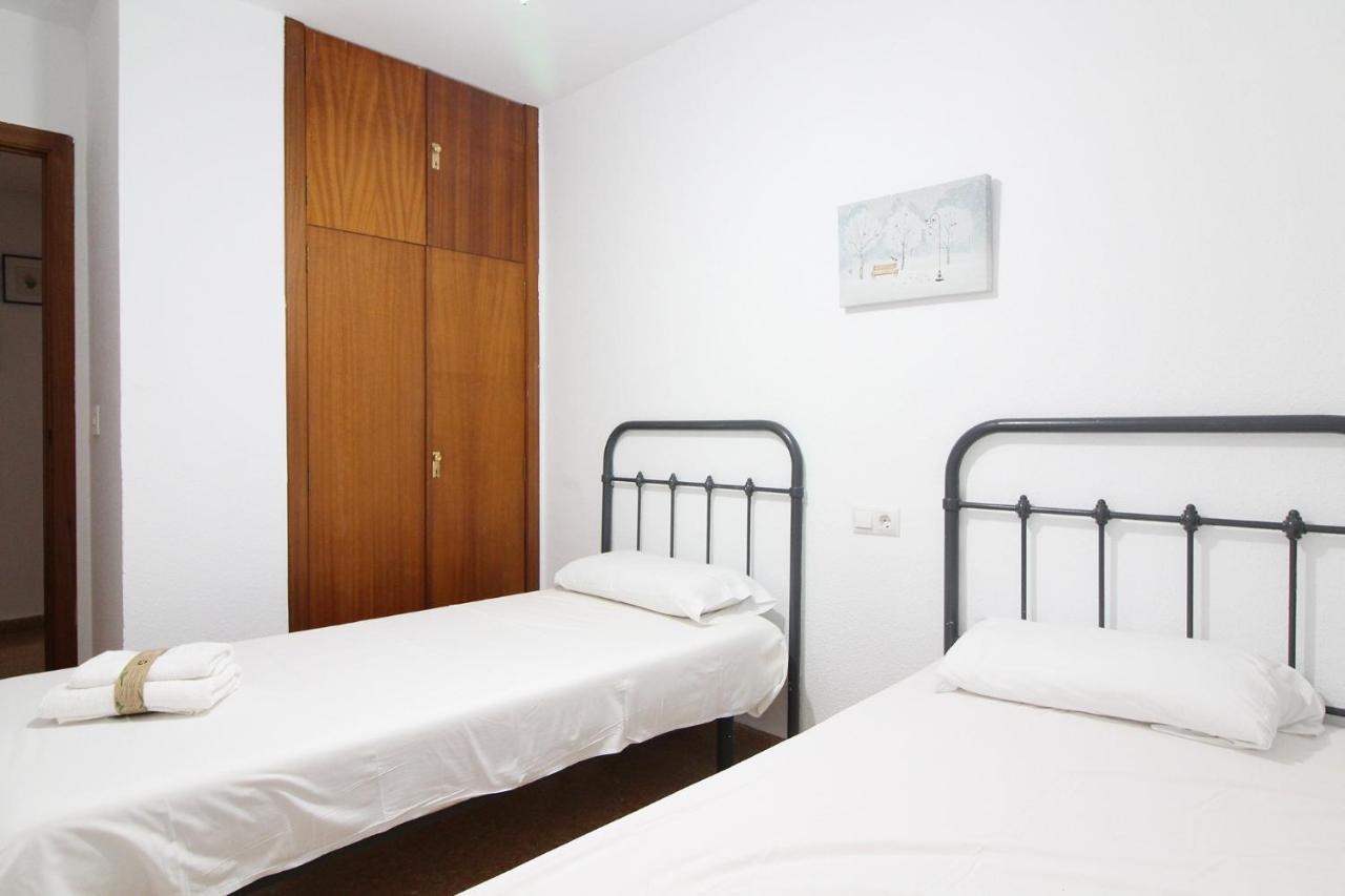 Global Properties, Apartamento En Urbanizacion Brezo Nova Canet Apartment *