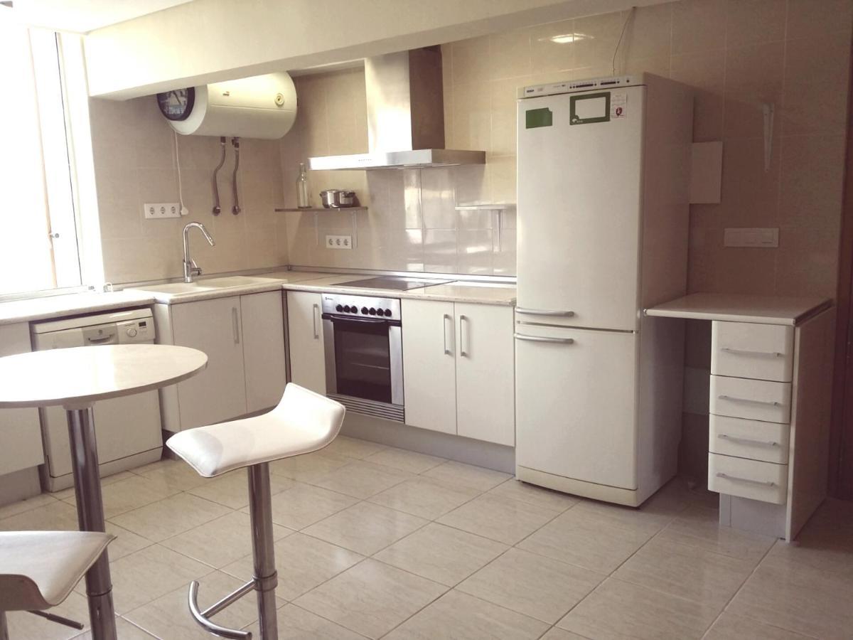 Lovely Three Bedroom Wifi Near Beach Apartamento