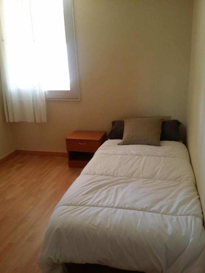Lovely Three Bedroom Wifi Near Beach Valencia
