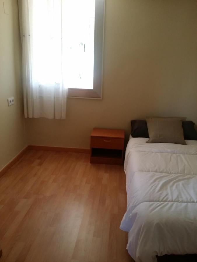 Lovely Three Bedroom Wifi Near Beach Valencia