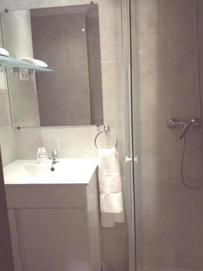 Lovely Three Bedroom Wifi Near Beach
