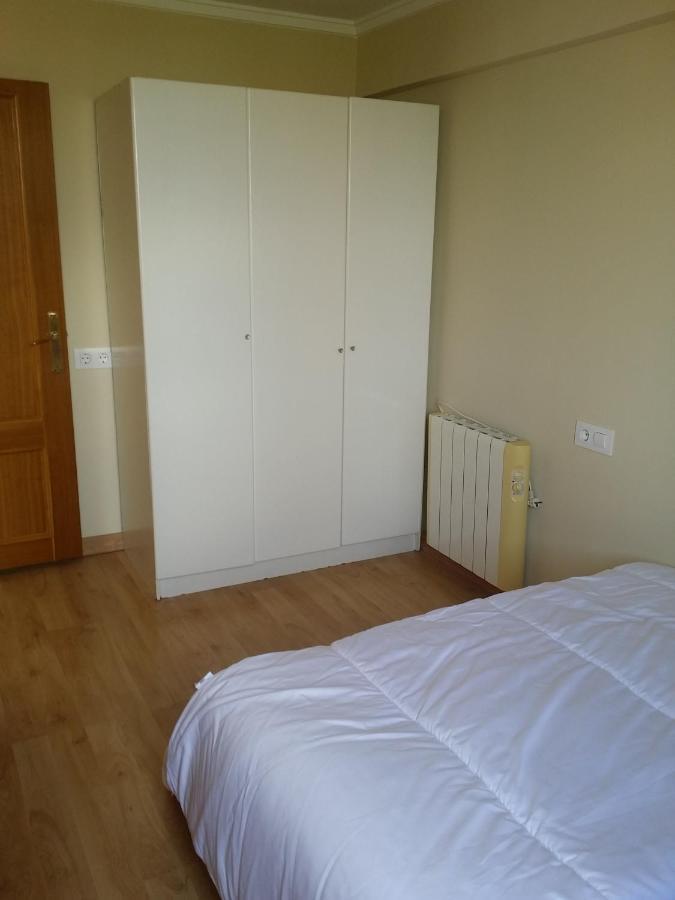 Lovely Three Bedroom Wifi Near Beach