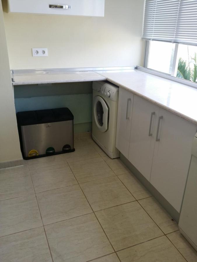 Apartamento Lovely Three Bedroom Wifi Near Beach Valencia