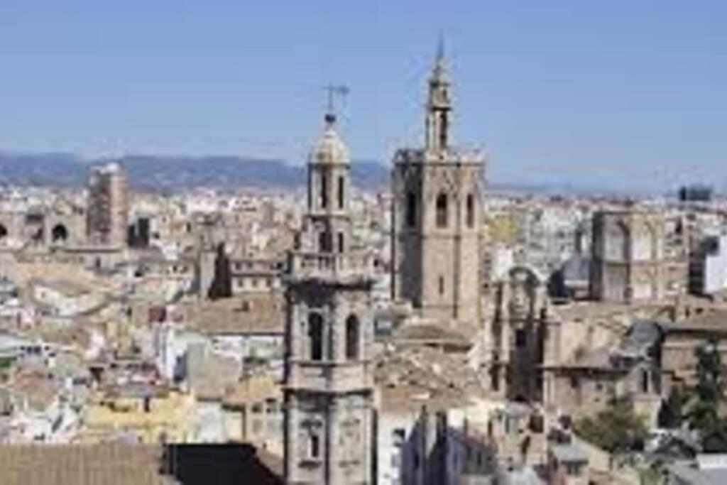 With Jacuzzi Free Wifi Apartamento *