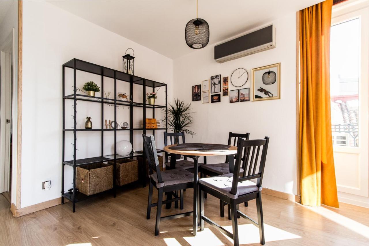 Renovado Y Sofisticado En El Centro De Apartment