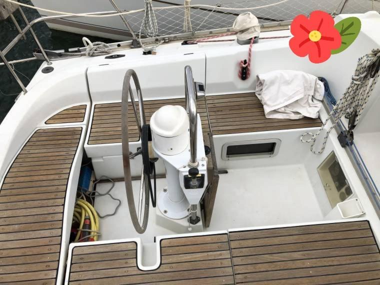 Hotel en barco Velero Jaws Evasion