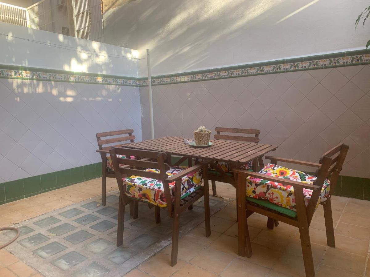 Ciutat Vella Apartamento *