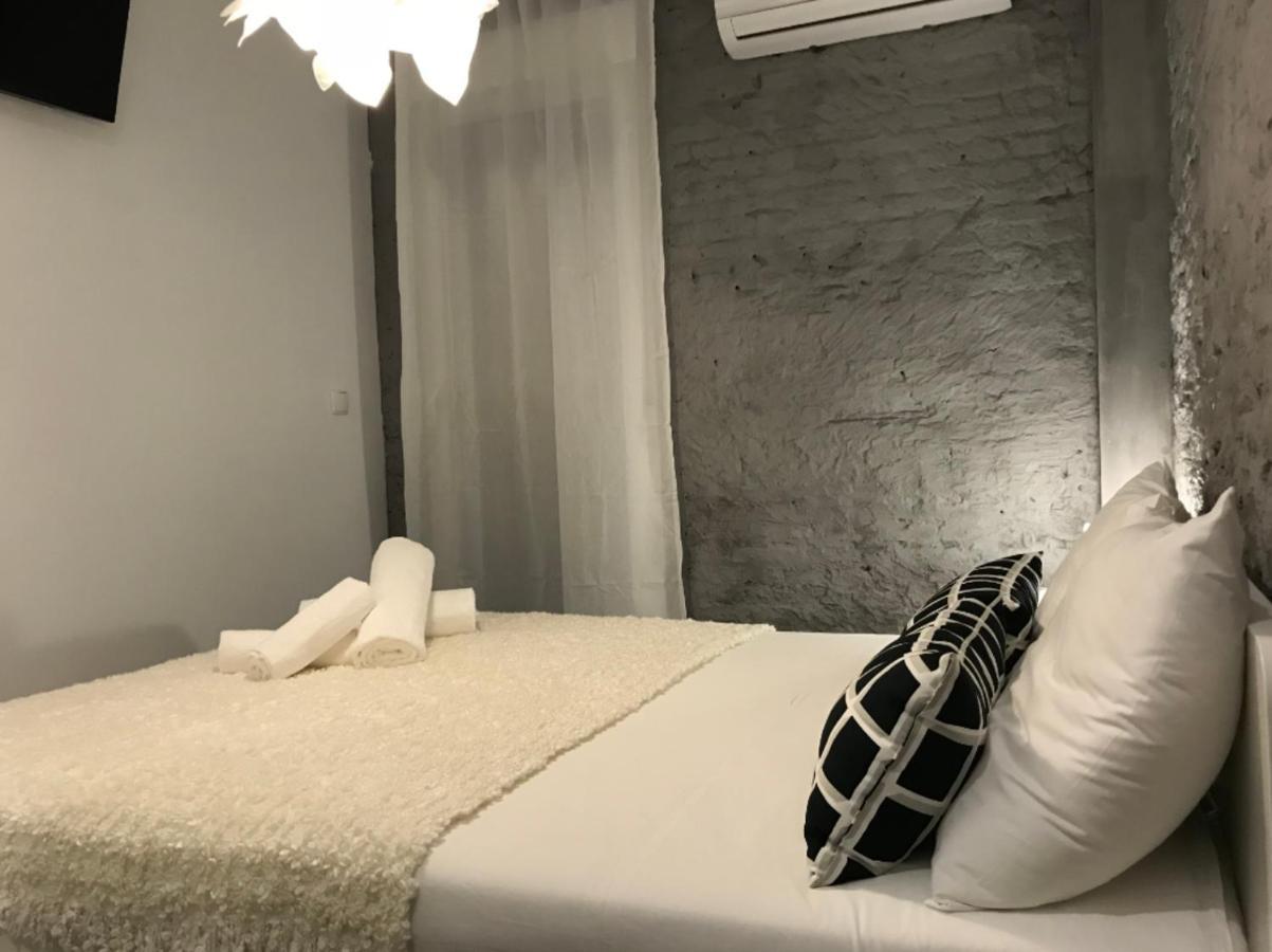 Apartamento Pequeño Con Mini Piscina Temperatura Ambiente - Wifi Free