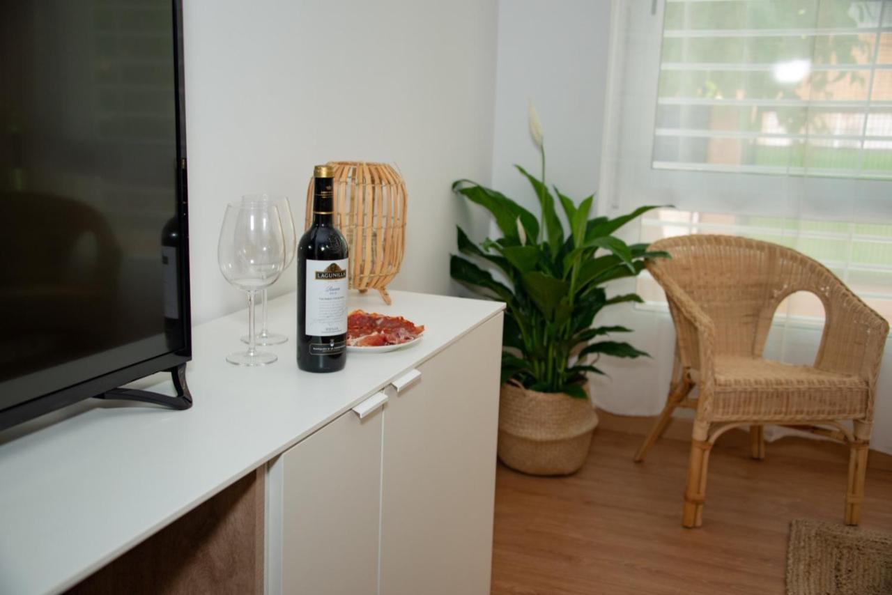 Soraya's Place - Chopín 5 *